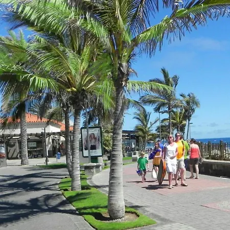 Feliz 128 * Meloneras